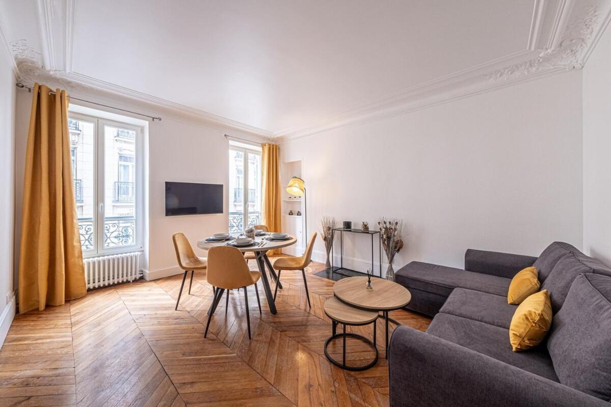 Appart Triomphe Champs Elysees Appartement